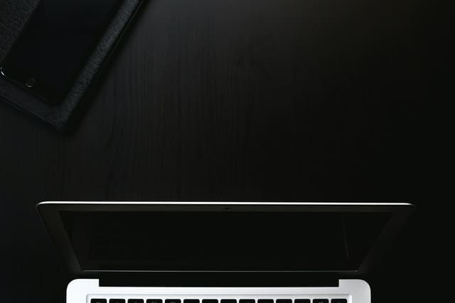 http://9%20TIPS%20TO%20CHOOSE%20THE%20BEST%20WEBSITE%20DEVELOPMENT%20COMPANY