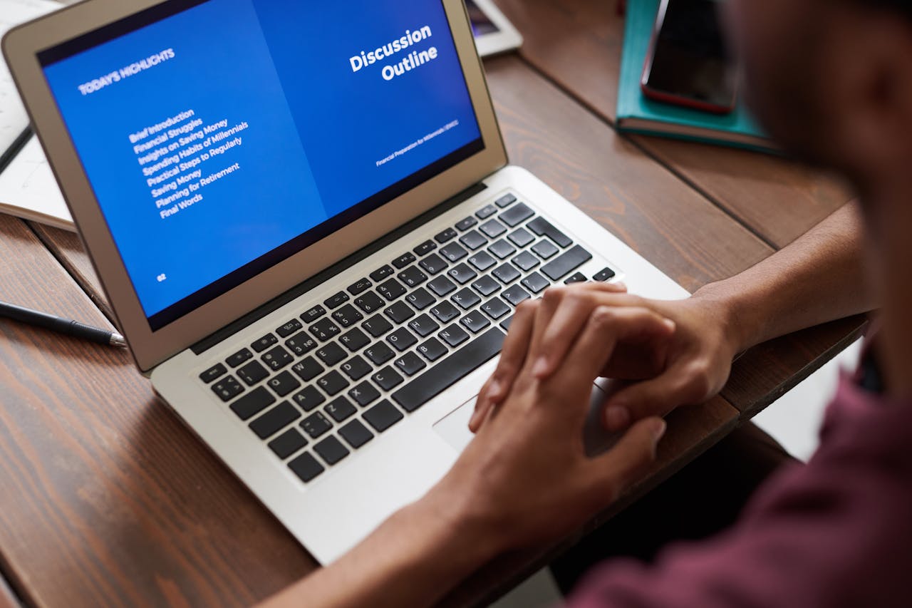 LEARNING-MANAGEMENT-SYSTEM-FOR-ONLINE-SCHOOL